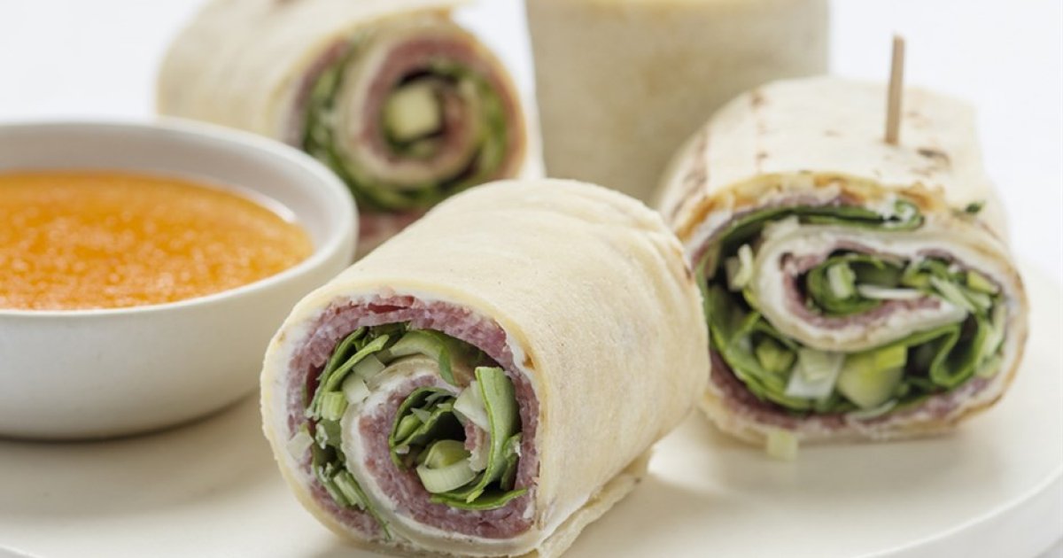 Salami “lefse” flatbreads
