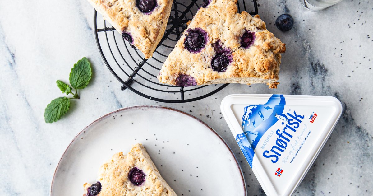 Scones mit Heidelbeeren, Mohn und Snøfrisk®