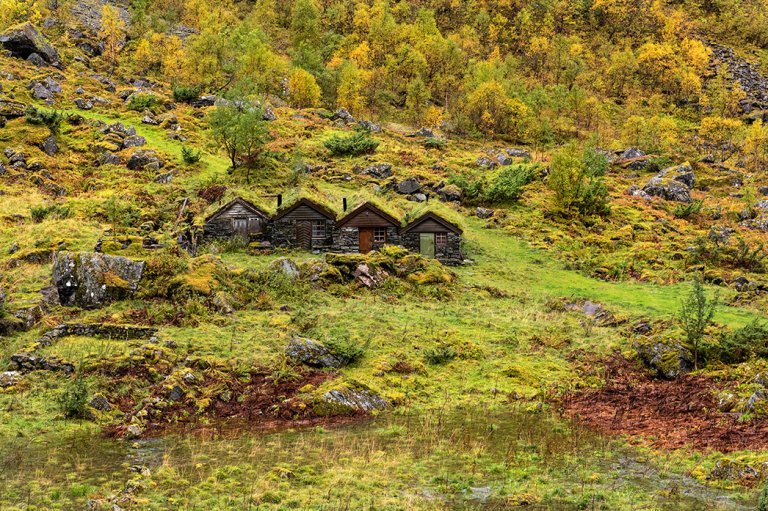 Journey_SmallHuts_DSC_0775