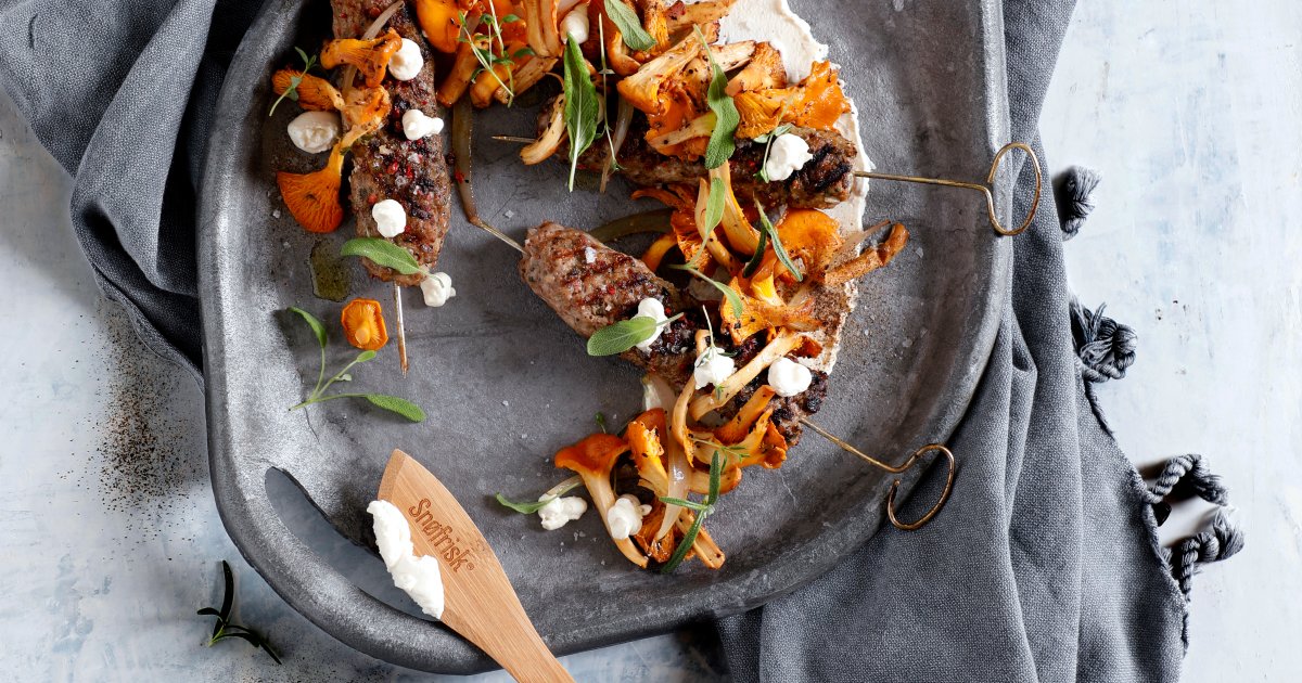 Lamb kebab with mushrooms and Snøfrisk® Lamb kebab with mushrooms and Snøfrisk®