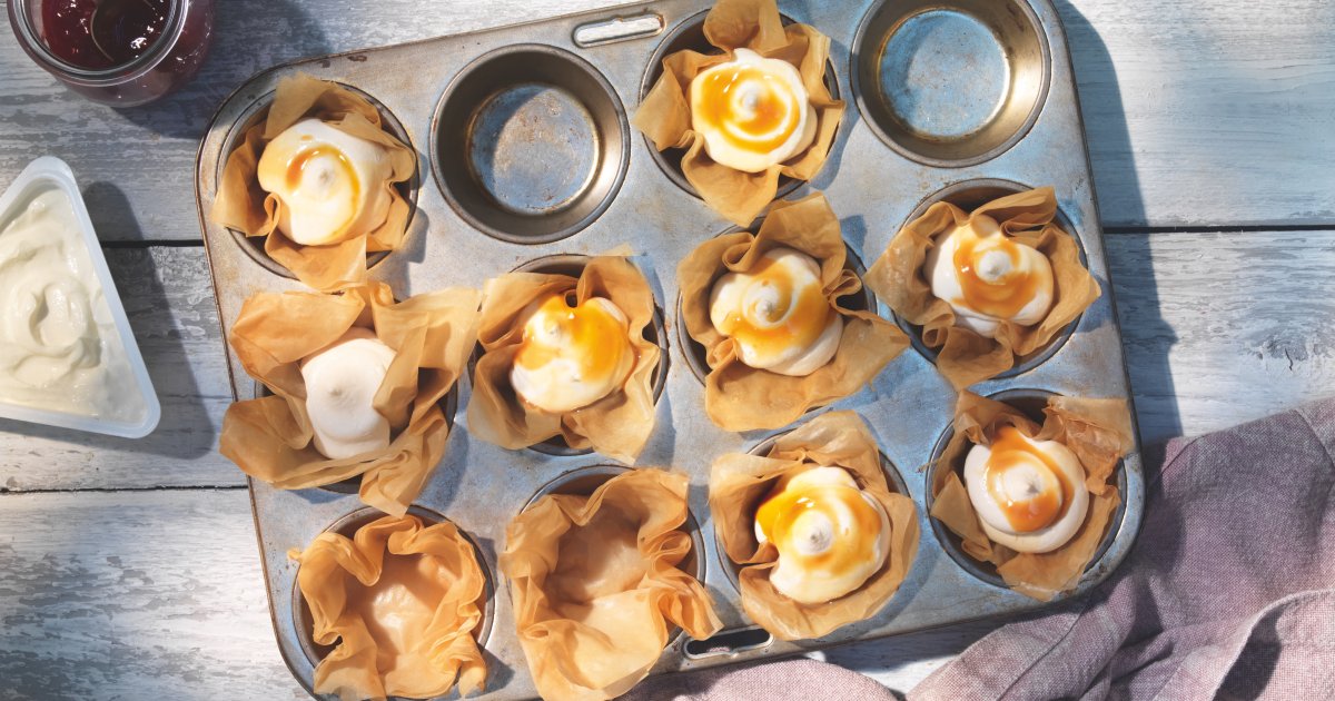 Caramel cream tartlets