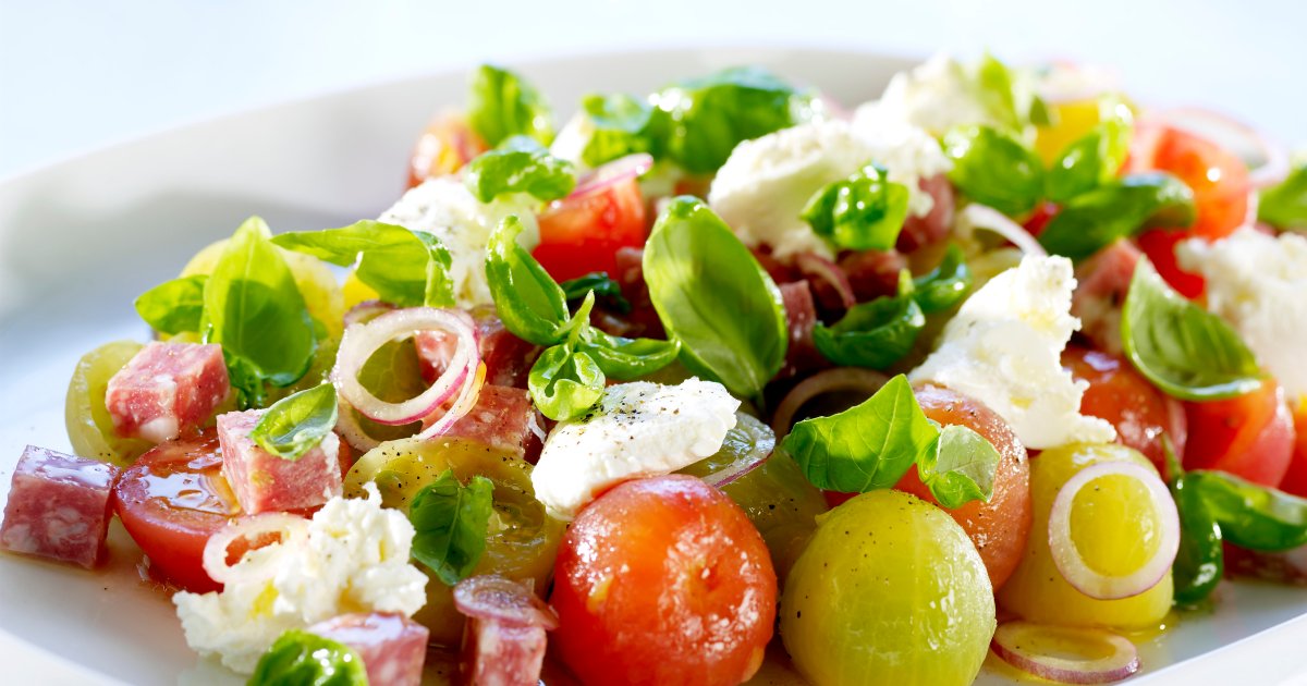 Snøfrisk® and Tomato Salad Caprese